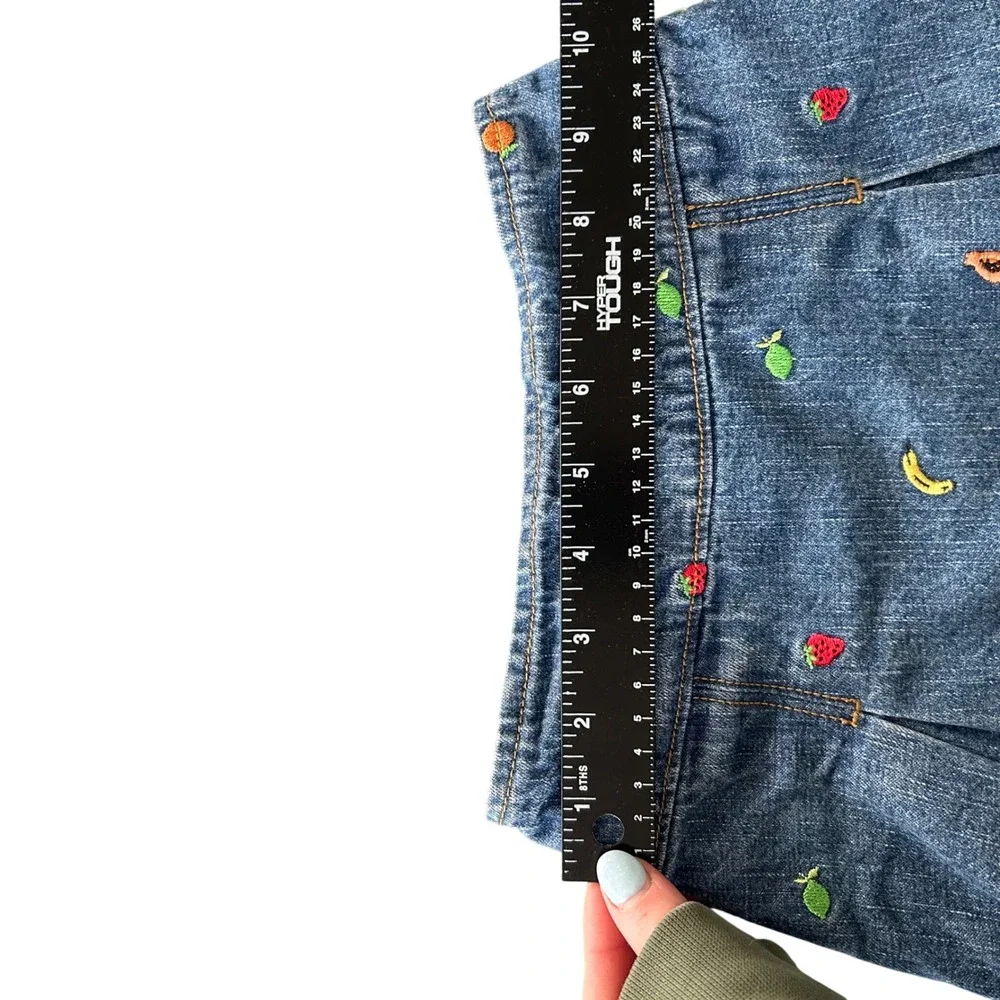 Gymboree Kids Denim Fruit Embroidered Skirt Size 4 Pleated Shorts
